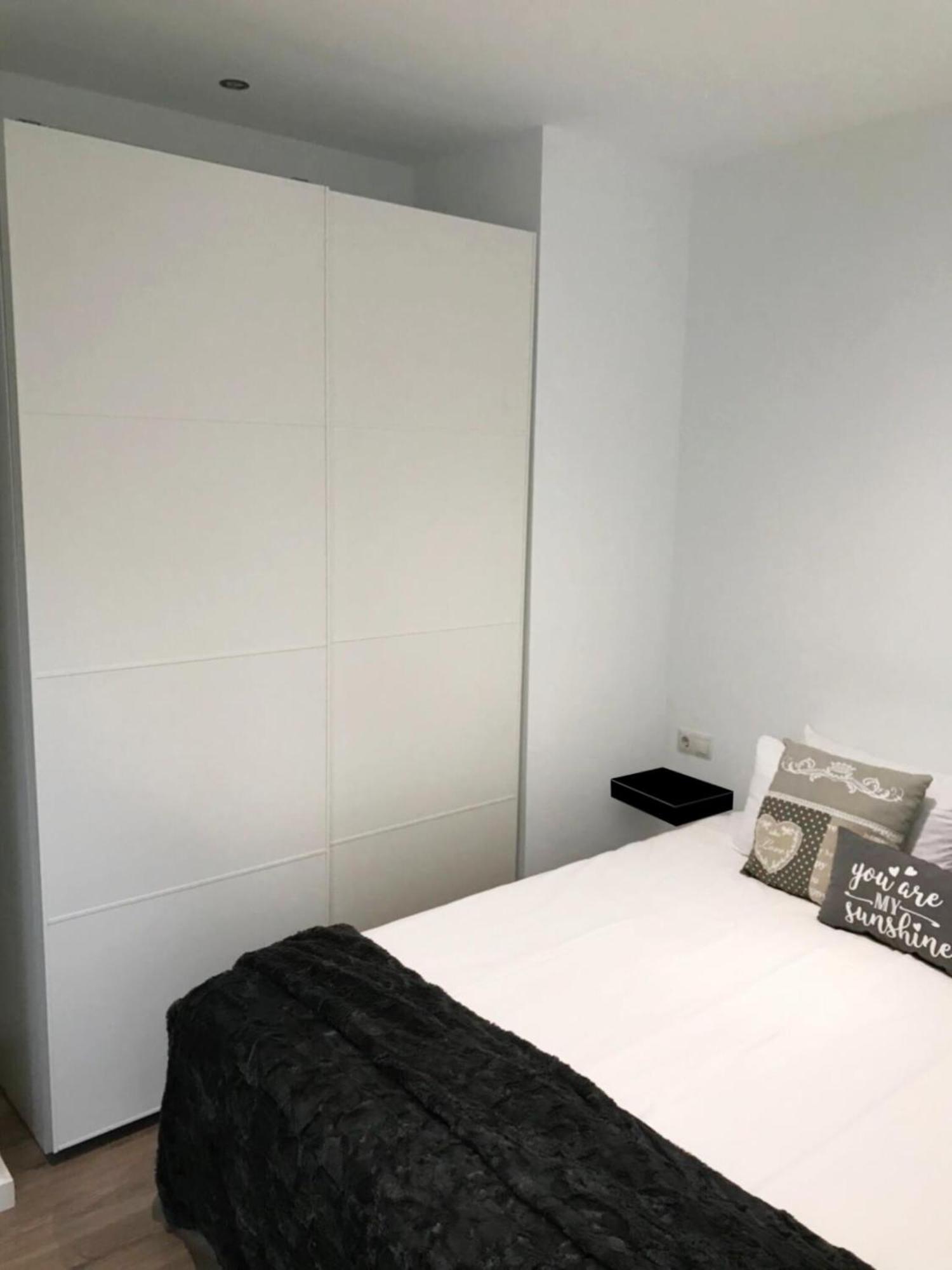 Adorable Urban Suites Las Palmas Room photo