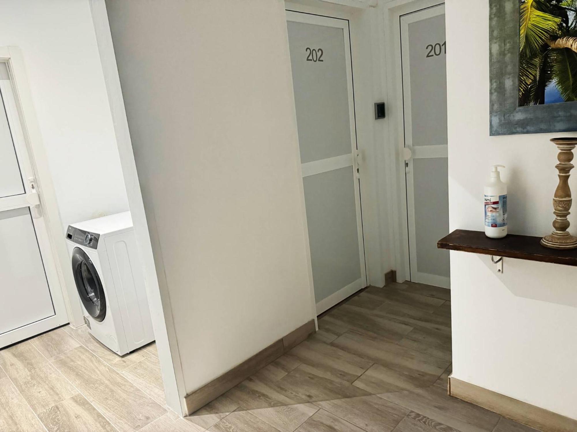 Adorable Urban Suites Las Palmas Exterior photo